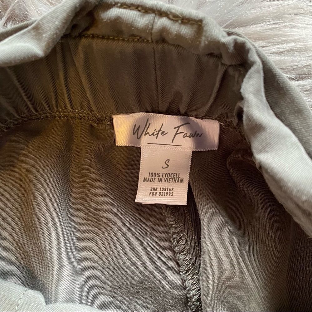 Tilly’s White Fawn Paper Bag Waist Pants, S - Picture 6 of 6